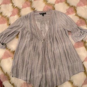 Elizabeth & James 100% silk pleated blouse size S